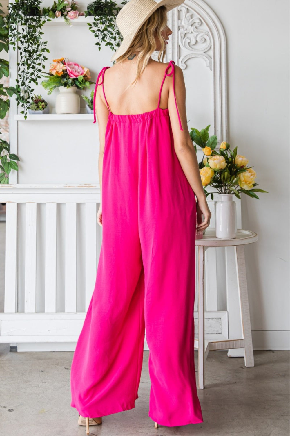 Veveret Pocketed Spaghetti Strap Wide Leg Jumpsuit